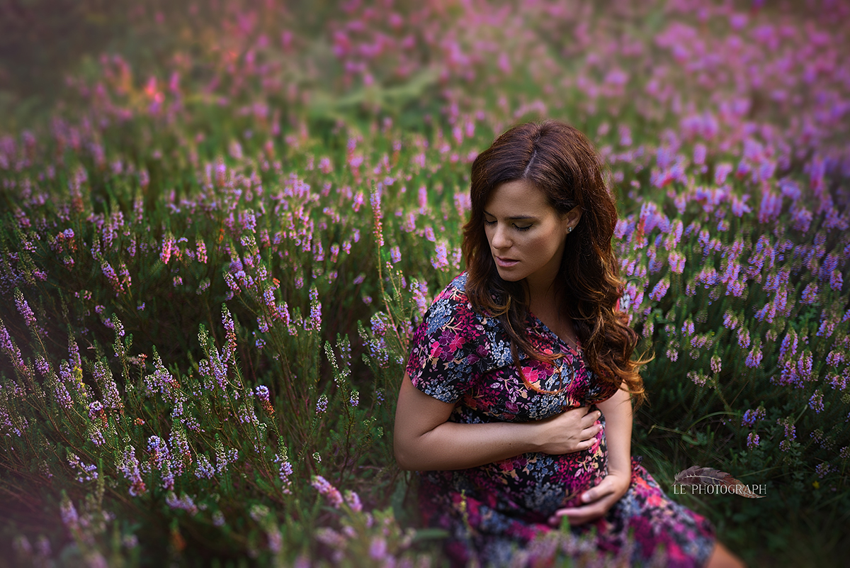 sesion de fotos de embarazada en bilbao - Silvia y Alvaro: Sesi&oacute;n de fotos de embarazo en la naturaleza