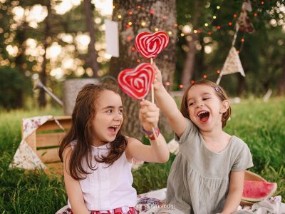 Nora y Natale: Sesiones de fotos familiares en el bosque